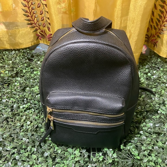 Call it spring backpack bags. - Picture 2 of 10